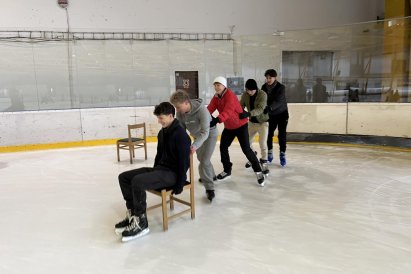 Vánoční bruslení, 17. 12. 2025