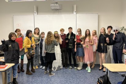 Den masek, 12. 12. 2025